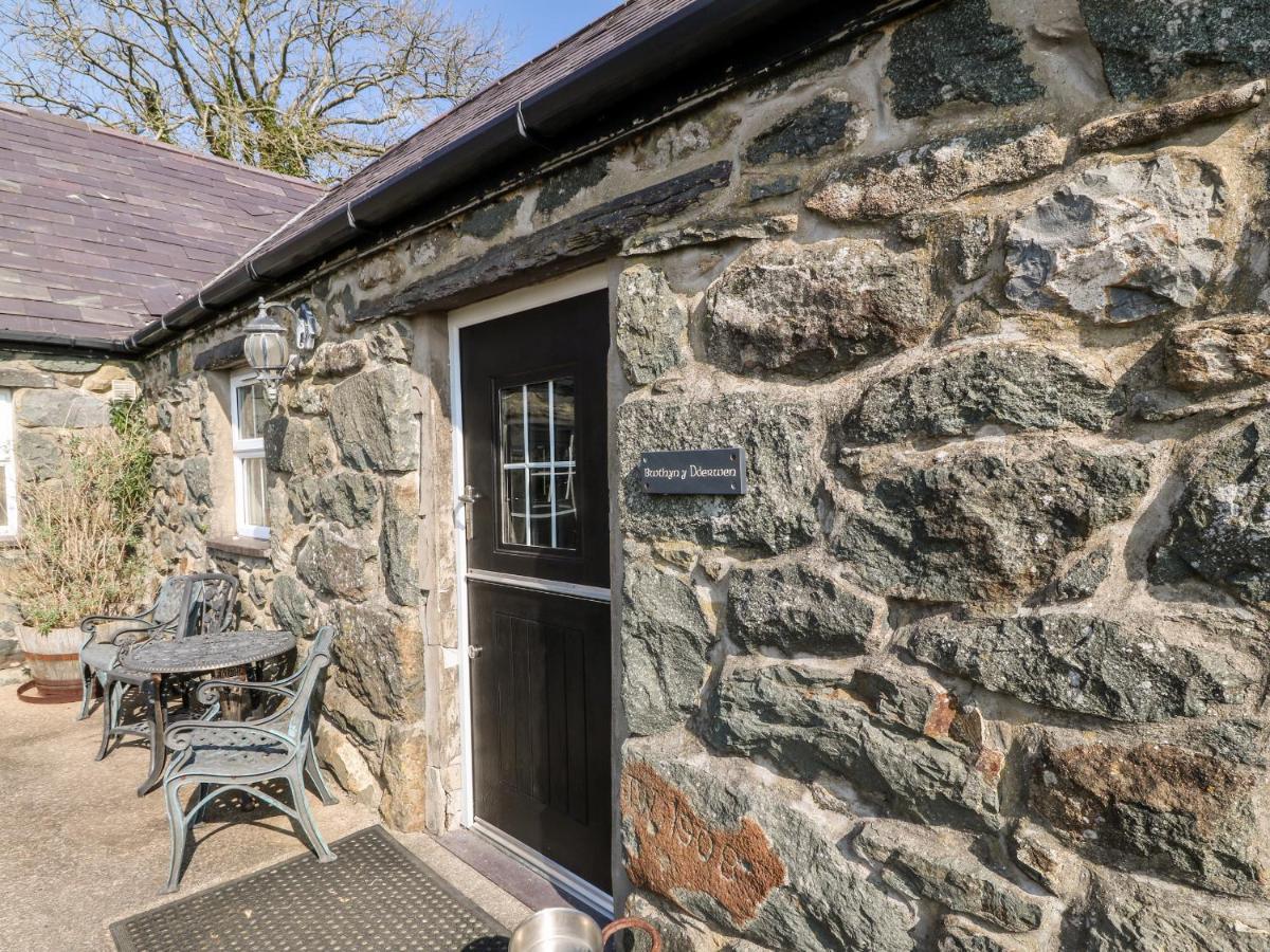 Bwthyn Y Dderwen Oak Cottage Llannor Esterno foto